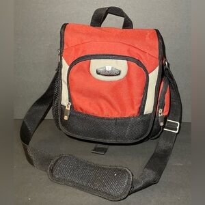 Ricardo Beverly Hills 13”  Shoulder Bag Small Carrying Bag Red And Black *Great*